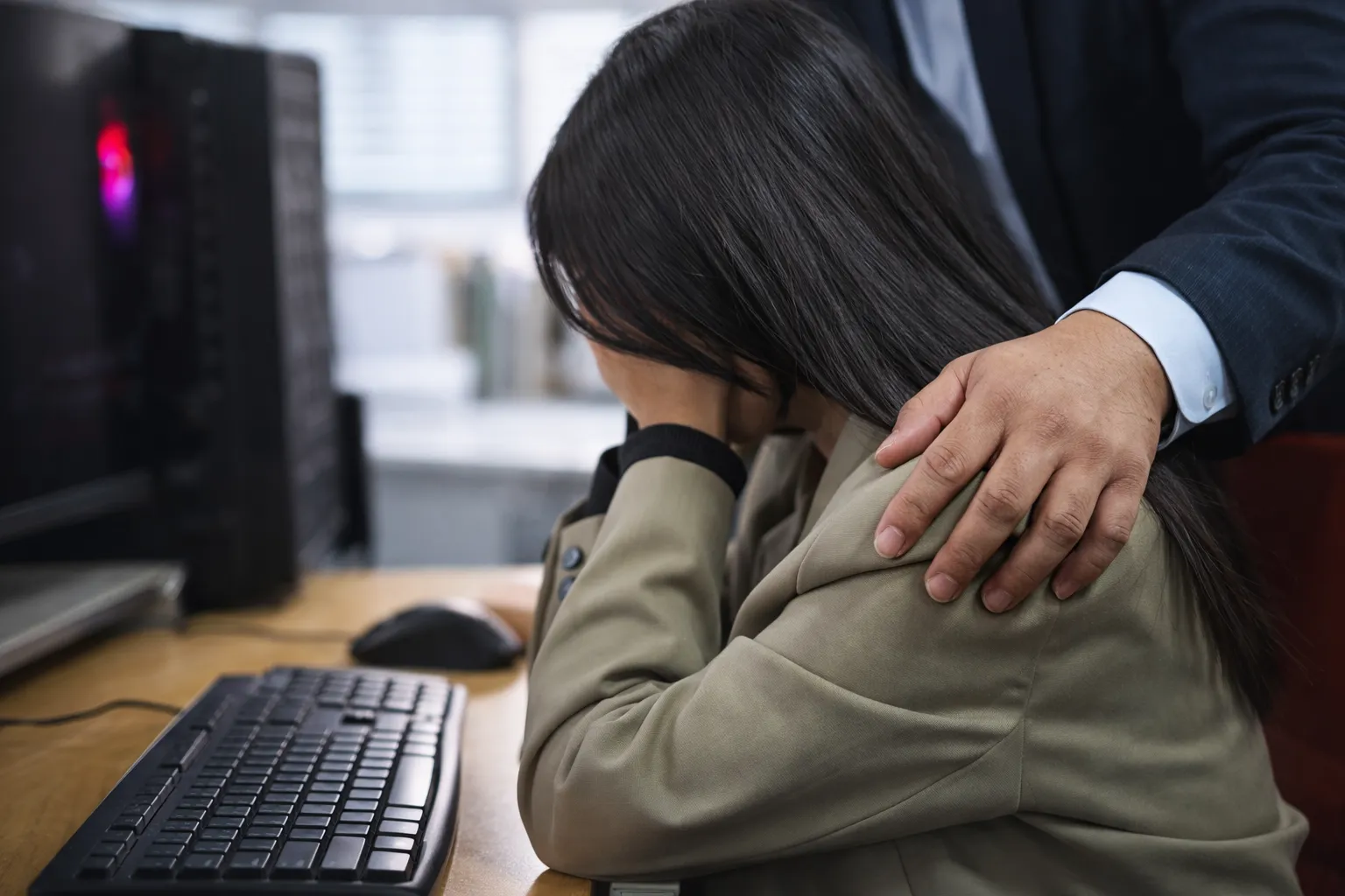 성추행고소 직장내성추행 성추행신고 변호사 상담 성범죄전과